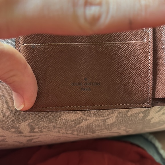 Louis Vuitton Multiple Wallet - Picture 4 of 6